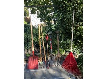 Assorted Garden Tools - 7 Total