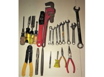 Hand Tools - Wrenches, Plyers, Chisels  - Assorted Lot 21