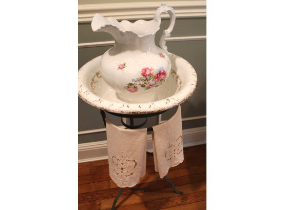 Adorable Homer Laughlin Wash Basin With Stand And Vintage Hand Towels(100)