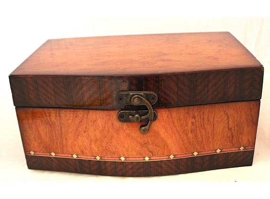 Decorative Wood Trinket Box (518)