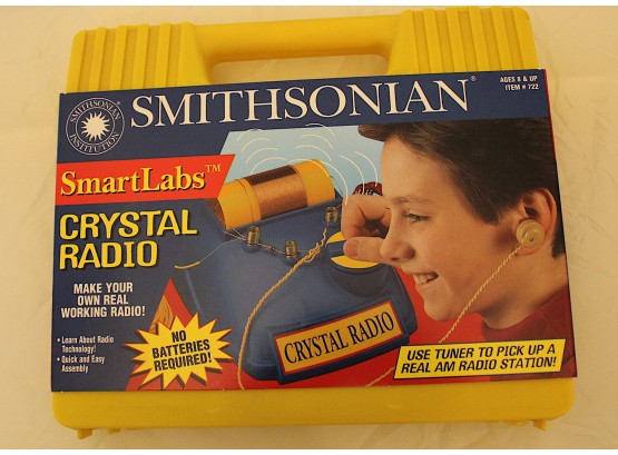 Smithsonian SmartLabs Crystal Radio (202)