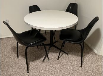 Mid-Century Modern Pedestal Table, Metal Frame, Composite Top, With 4 Metal Plastic Chairs