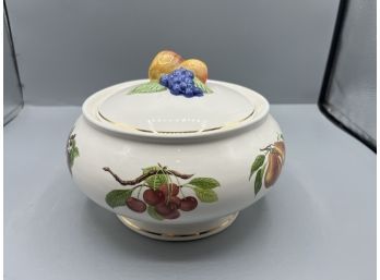 1980s Teleflora Gift Ceramic Fruit Covered Pedestal Bowl With Gold Trim