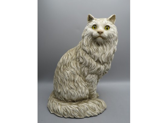 Universal Statuary Corp Seated White Persian Cat Statue With Yellow Eyes 1986