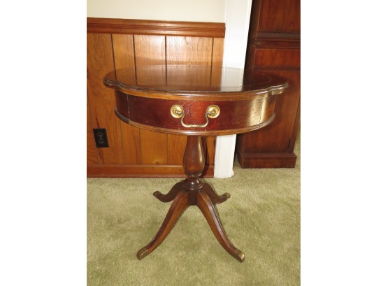 Lane Furniture Drum Pedestal Accent Table With One Drawer Brass Drawer Pull