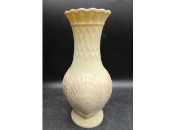 Belleek Porcelain Fermanagh Shell Vase/Ireland