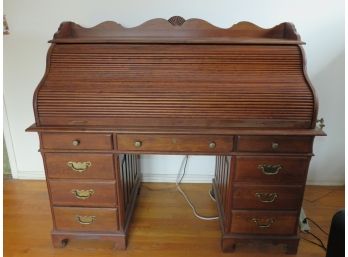 Pennsylvania House Wood Roll Top, Lighted Secretary Desk With 7 Lower Drawers & 2 Keys