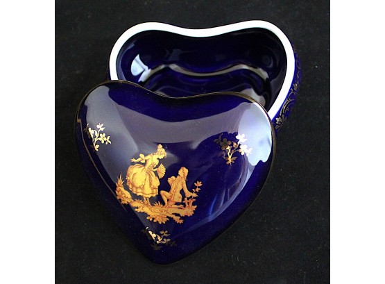 Limoges France Victorian Design Cobalt Heart Shaped Trinket Box (027)