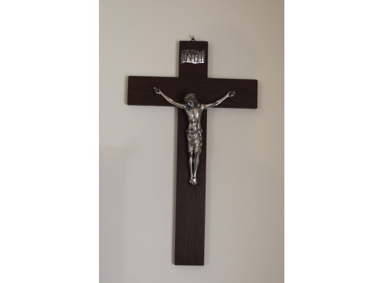 Beautiful Crucifix (G48)
