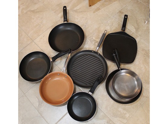 Assorted Frying Pans (G125)