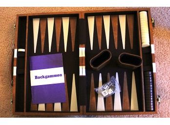 Backgammon Set In Leather Case (G141)