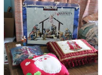 Nativity Set With Assorted Christmas Decorations (B32)