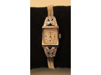 Vintage Bulova Watches For Women (G65)