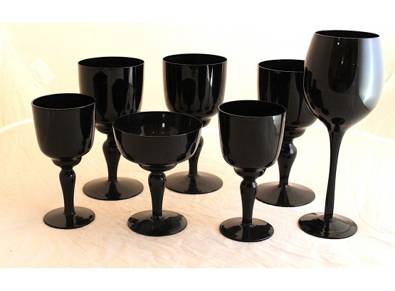 Independence Vintage Black Wine Glasses Assorted Sized Wine Glasses, 7 (102)