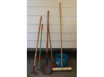 Assorted Garden Tools (14)