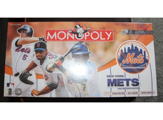 METS Monopoly Set, Never Opened (81)