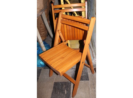 Two  Vintage Wooden Folding Chairs (172)