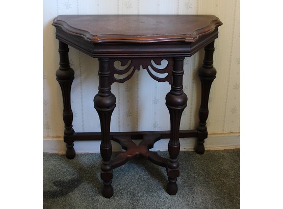 Vintage Entry Table (059)