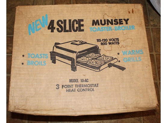 Munsey 4 Slice Toaster Broiler (163)