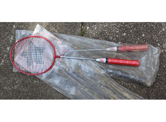 Badminton Racquets, 3 (200)