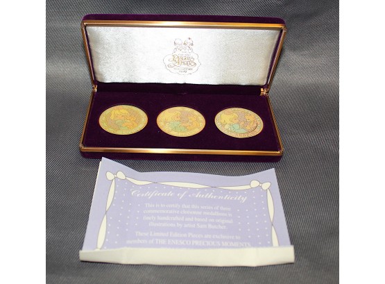Precious Moments Commemorative Medallions 'Loving, Caring, Sharing' In Case (W188)