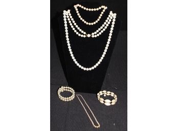 Assorted Faux Pearl Costume Jewelry (138)