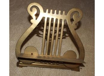 Brass Musical Note Easel