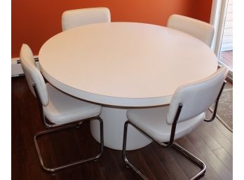 Retro Round Table With 4 Vinyl Chrome Chairs