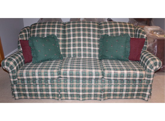 Hickory Hill Sofa (135)