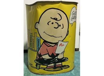 Cheinco Metal Trash Can - United Feature Syndicate 1969 Charlie Brown - Made In USA
