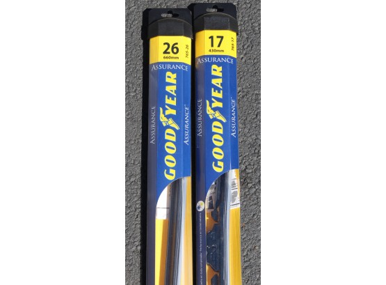 Good Year 26' & 17' Windshield Wipers (R071)