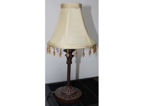 Desk Lamp With Fringed Shade (R088)