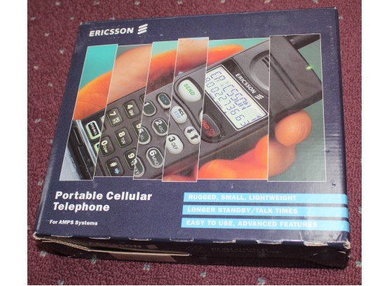 Retro Ericson Cellphone (R079)