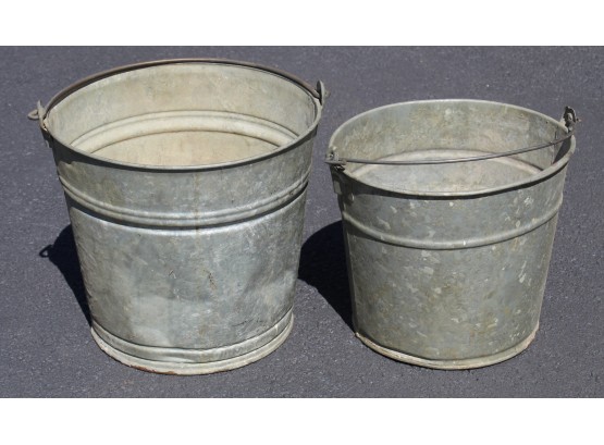 Pair Of Metal Buckets 8.5' & 10' (R064)