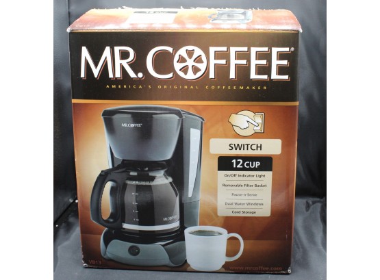 Mr. Coffee 12 Cup Coffee Maker, New In Box (R201)