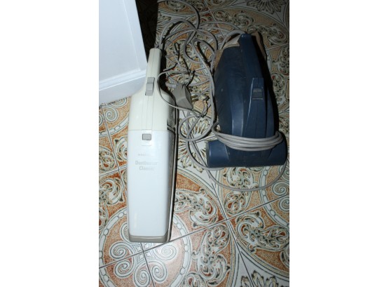 Black & Decker Dust Buster Classic Cordless Hand Vac And Electrolux Little Lux Corded Hand Vac (O125)