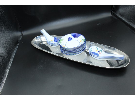 Five Bowls And Six Soup Spoons With Stainless Steel Tray (O145)