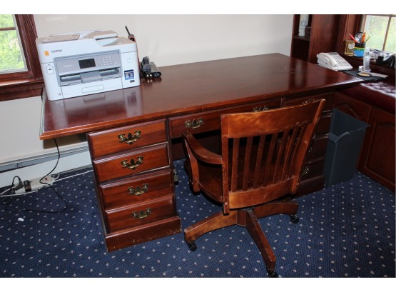 Computer / Laptop Desk With Chair (O075)