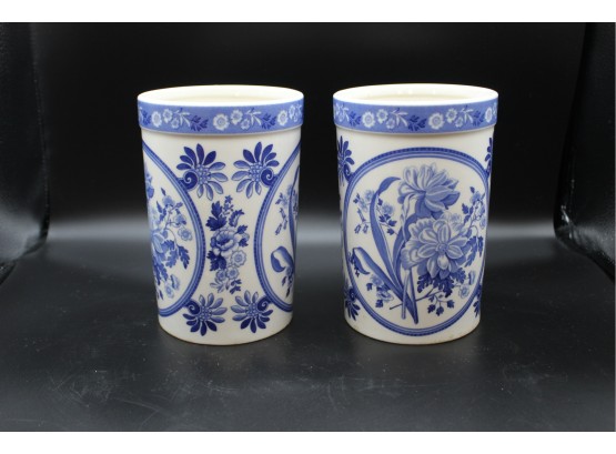 Two Blue & White Spode Canisters (107)
