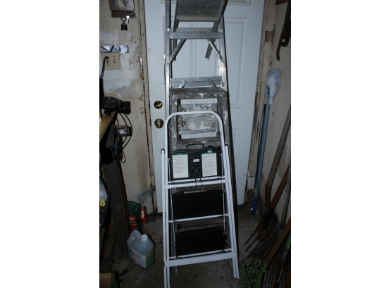 Two Ladders And Step Stool (186)