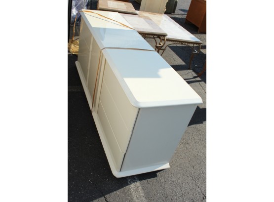 Pearl White Dresser (G168)