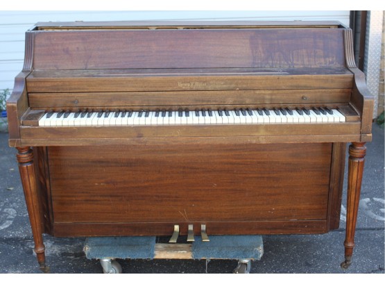 Henry F. Miller Piano (G127)