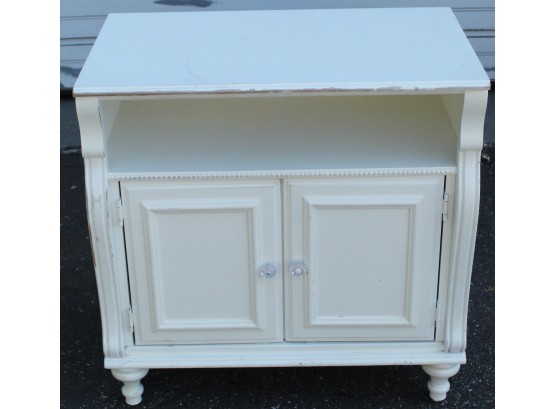 Stanley Furniture Company White Cabinet (G150)