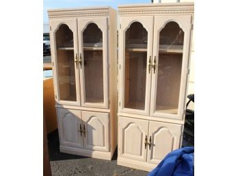 2x Hooker Furniture Wooden China Cabinets (G170)