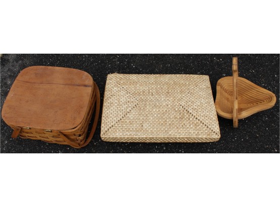 Picnic Basket, Wicker Placemats With Holder, & Wooden Fruit Basket (R191)