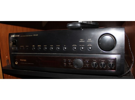 Pioneer Stereo Receiver VSX-455 & Pair Of Definitive Technology Speakers (172)