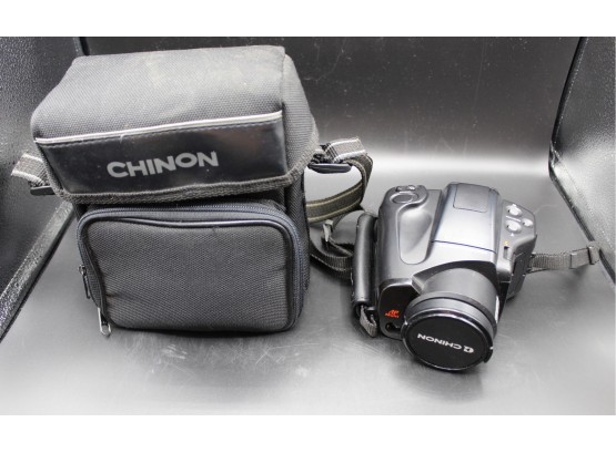 Chinon Camera Genesis II With Case 1871-9511A (146)