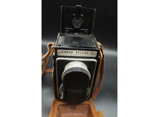 Vintage Kodak Reflex II Camera With Case (149)
