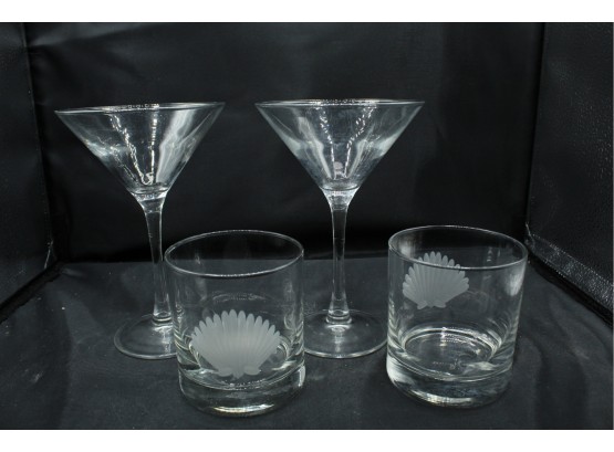 Two Martini Glasses And Two Water Glasses (200)