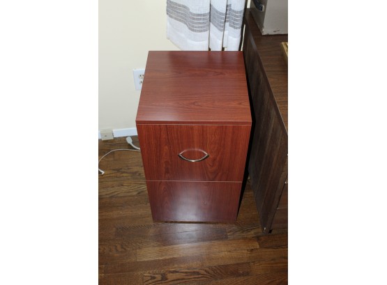Two Drawer File Cabinet 16' X 14 3/4' X 25 1/4' (067)